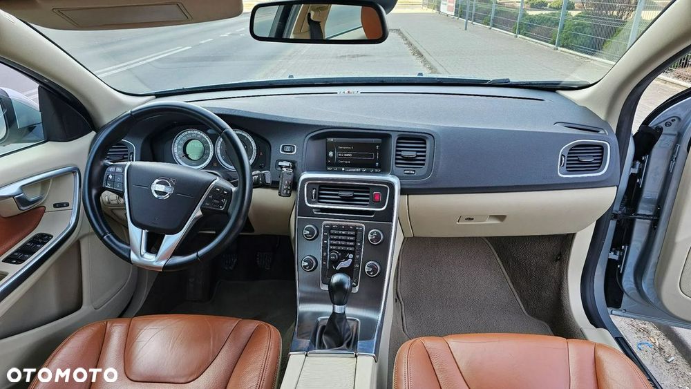 Volvo S60 DRIVe Summum - 11