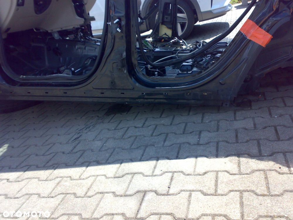jeep grand cherokee wk2 2014 2021 próg słupek a , b bok nadkole lewy - 2
