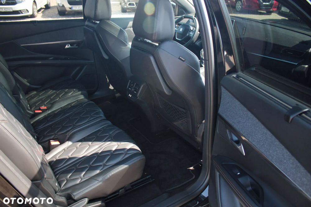 Peugeot 5008 1.2 PureTech Access - 19