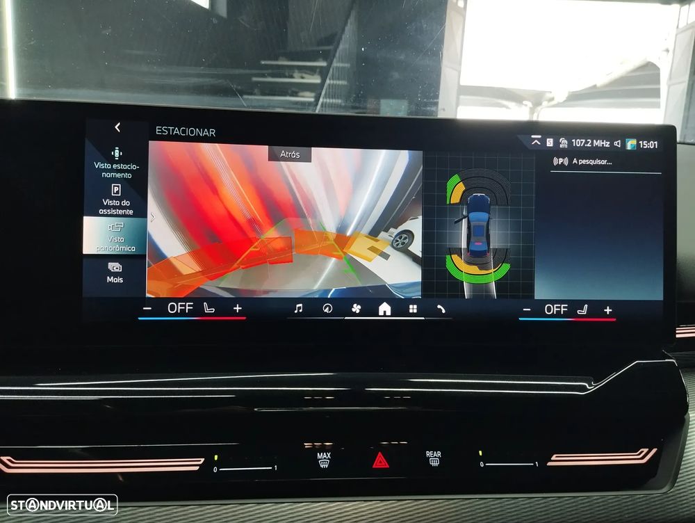BMW 520 d Pack Desportivo M - 27