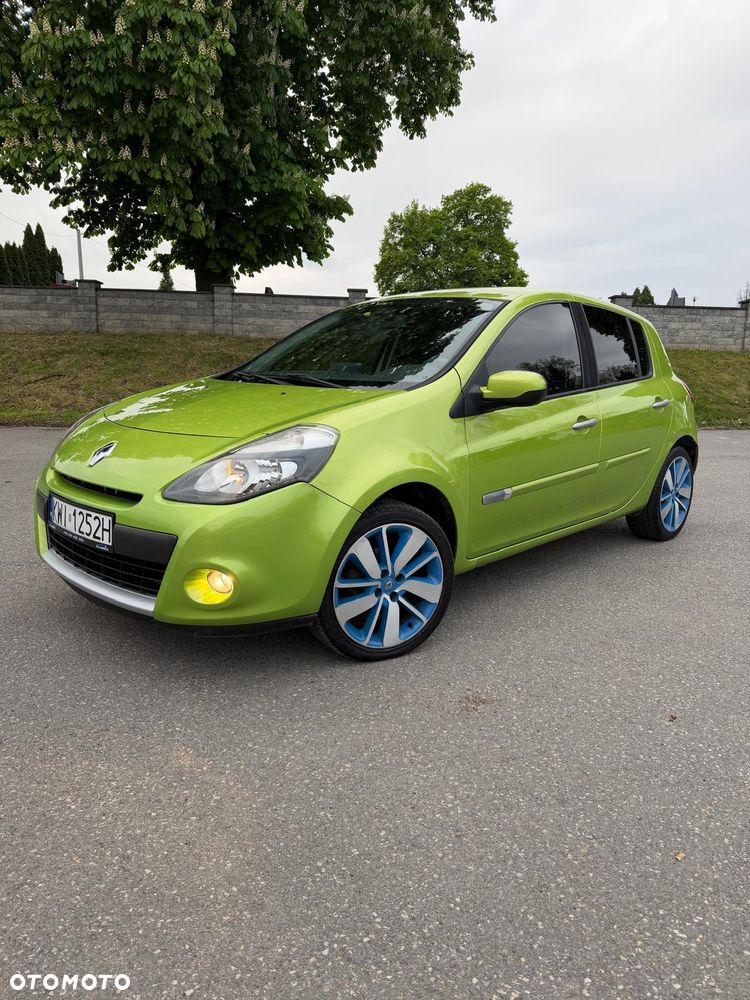 Renault Clio - 5