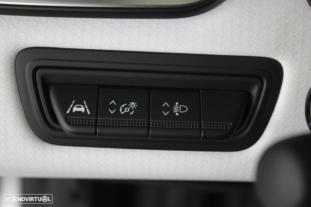 Renault Clio 1.0 TCe Limited Bi-Fuel - 13