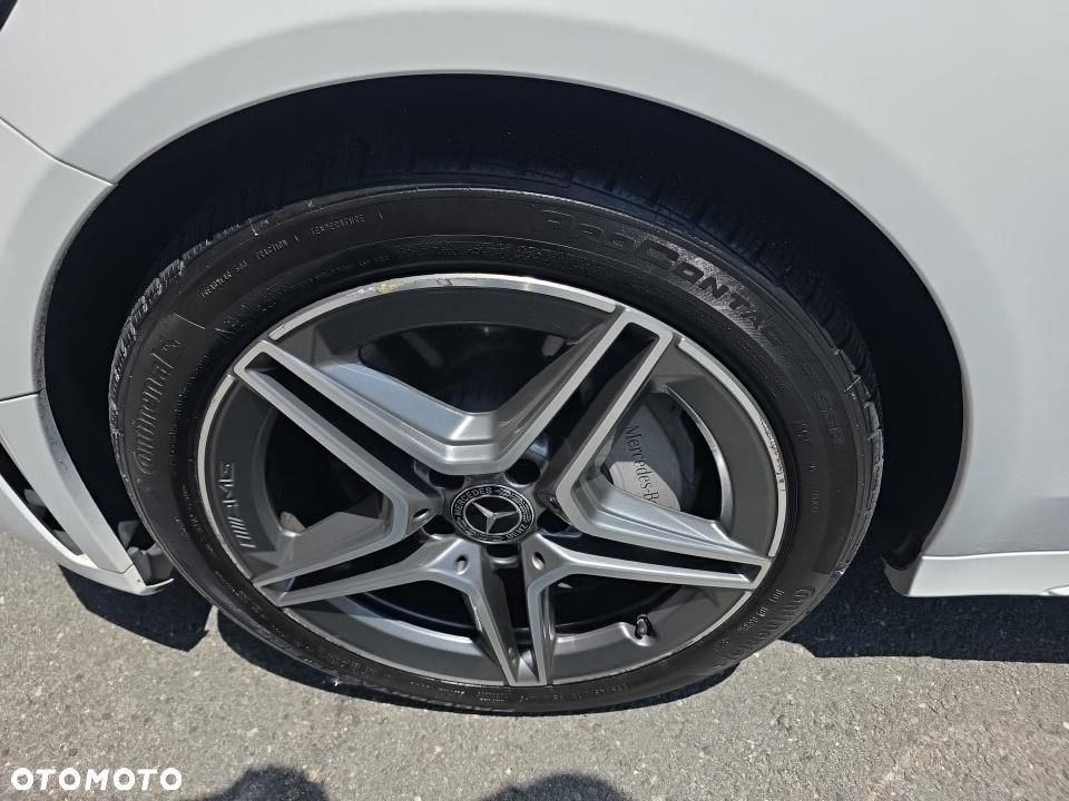 Mercedes-Benz Klasa C 300 4Matic 9G-TRONIC AMG Line - 17