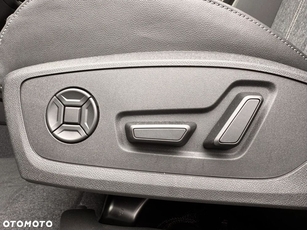 Audi Q6 e-tron 83kWh - 29