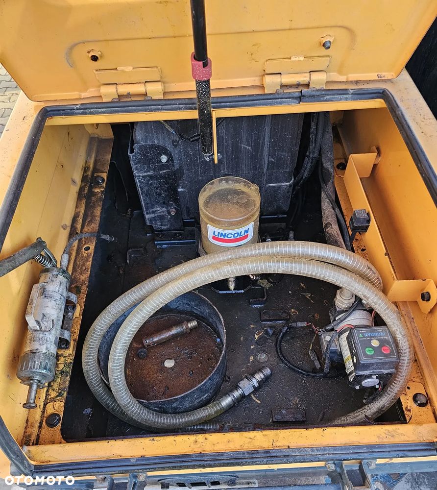 Hyundai HX300 L - 14