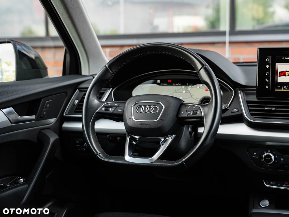 Audi Q5 45 TFSI quattro S tronic S line business - 31