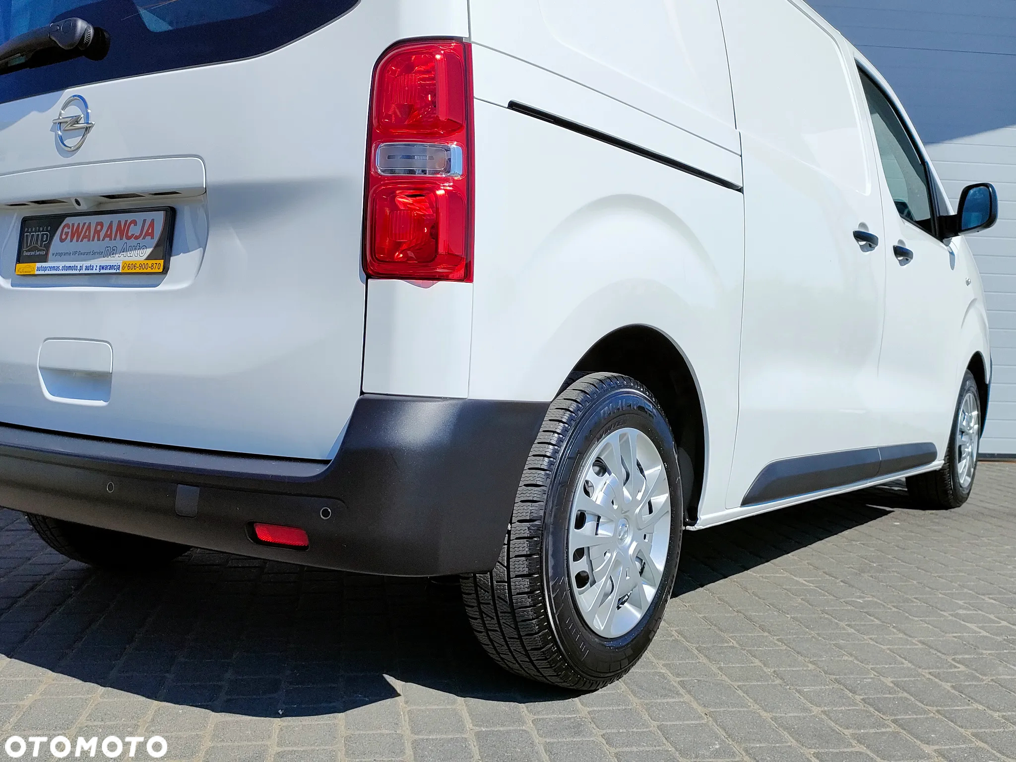 Opel Vivaro - 34