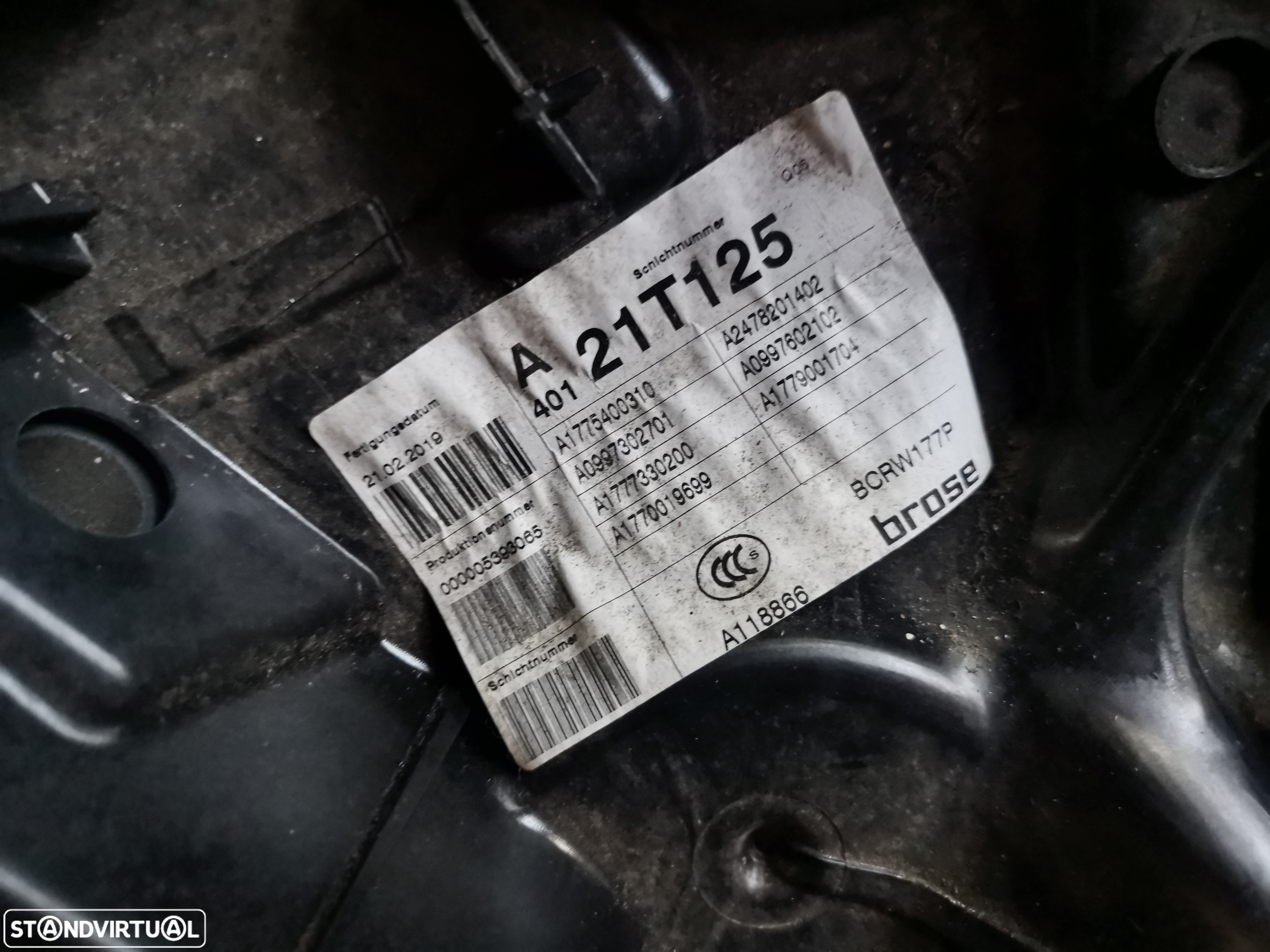 MERCEDES CLASSE A W177 ELEVADOR PORTA TRÁS ESQUERDA - E091 - 2