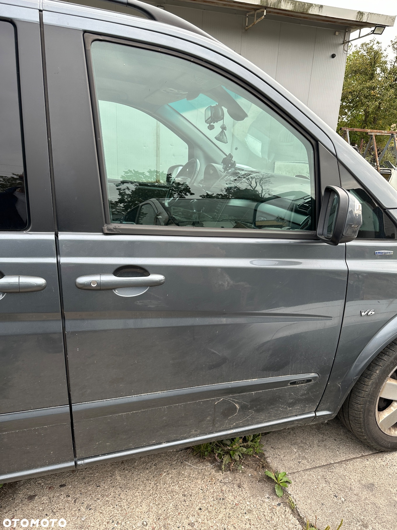 Mercedes VIANO 3.0 cdi 2011r karoseria dokumenty drzwi maska fotel klapa szyba stolik lampa lift relingi skrzynia tapicerka części - 6