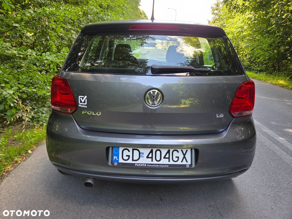 Volkswagen Polo 1.4 16V Trendline - 10