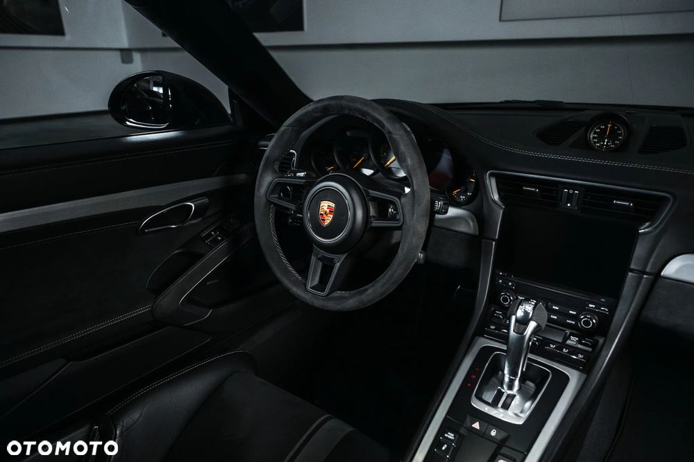 Porsche 911 - 19