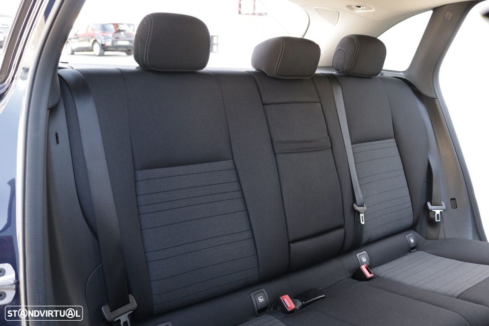 Mercedes-Benz GLC 300 de 4Matic - 29