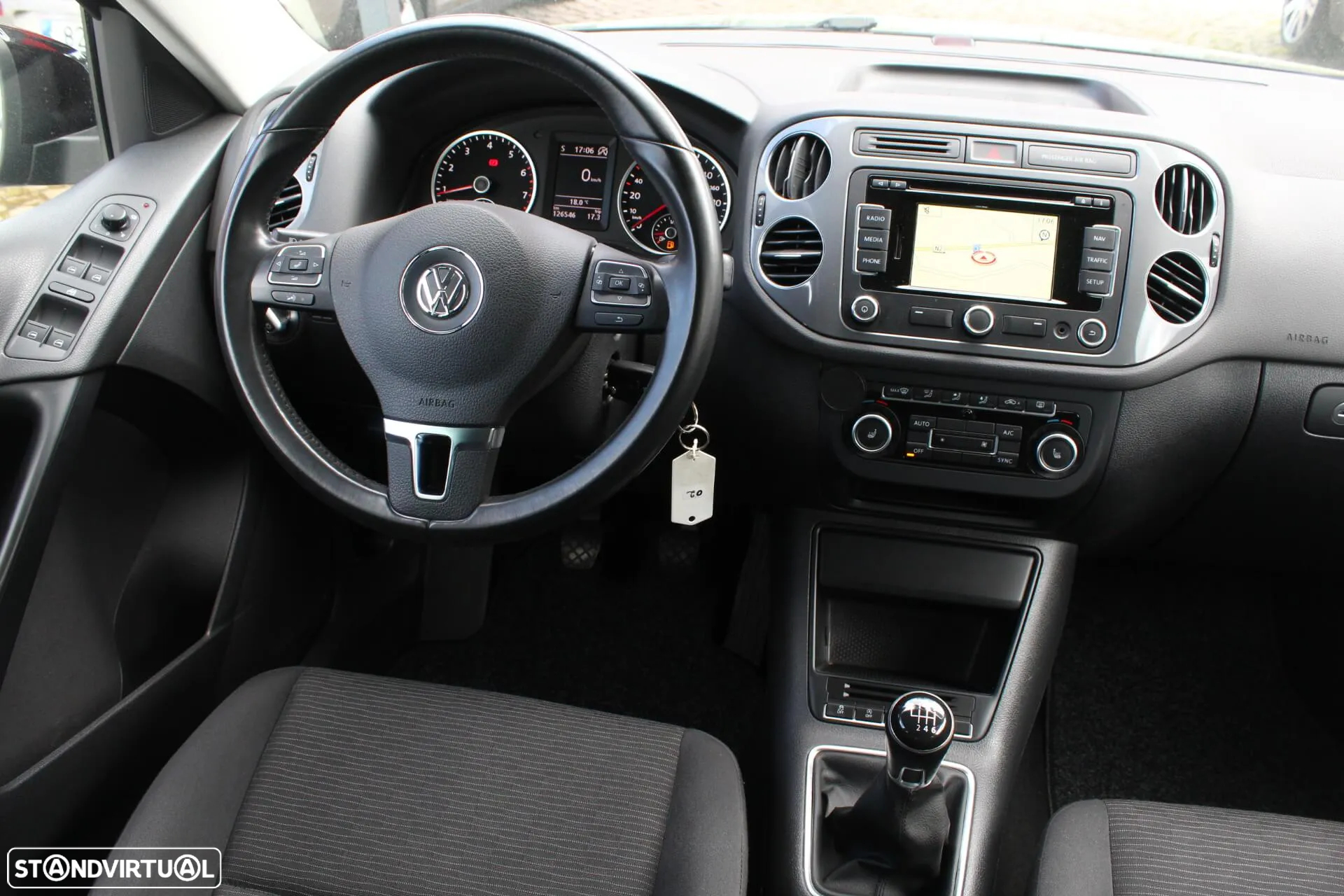 VW Tiguan 1.4 TSi Trend BlueMotion - 14