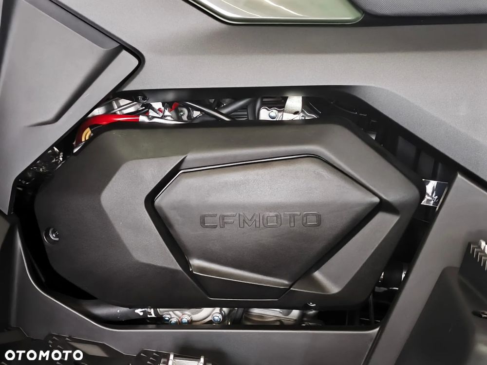 CFMoto CForce - 11
