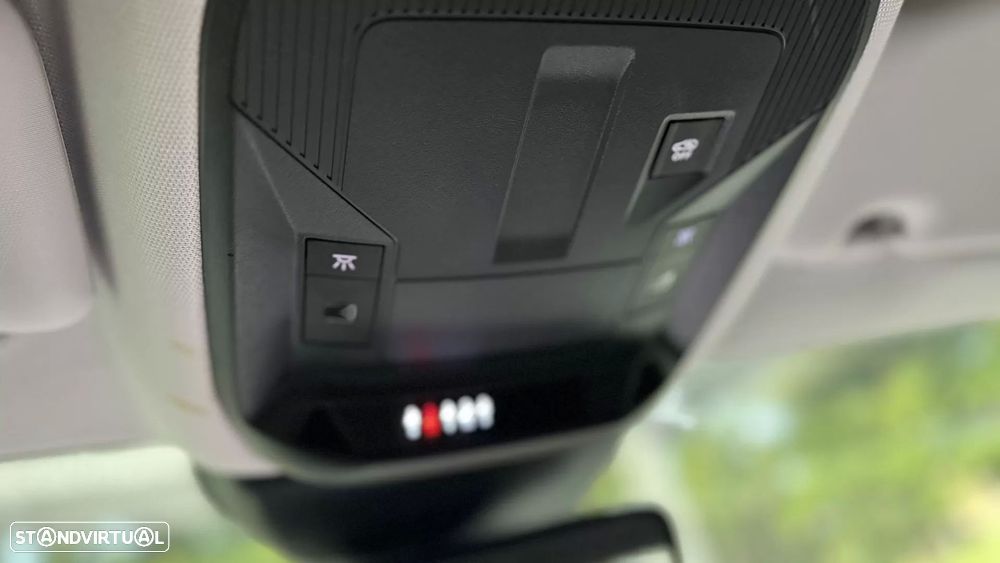 Peugeot e-308 SW 54 kWh Allure - 22