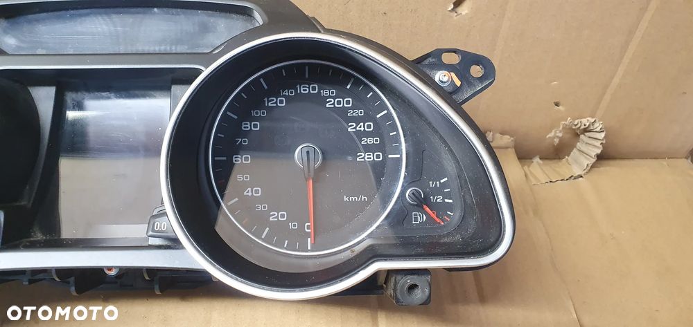 Licznik zegary oryginał Audi A5 8T 2.0 TDI 8T0920932 - 3