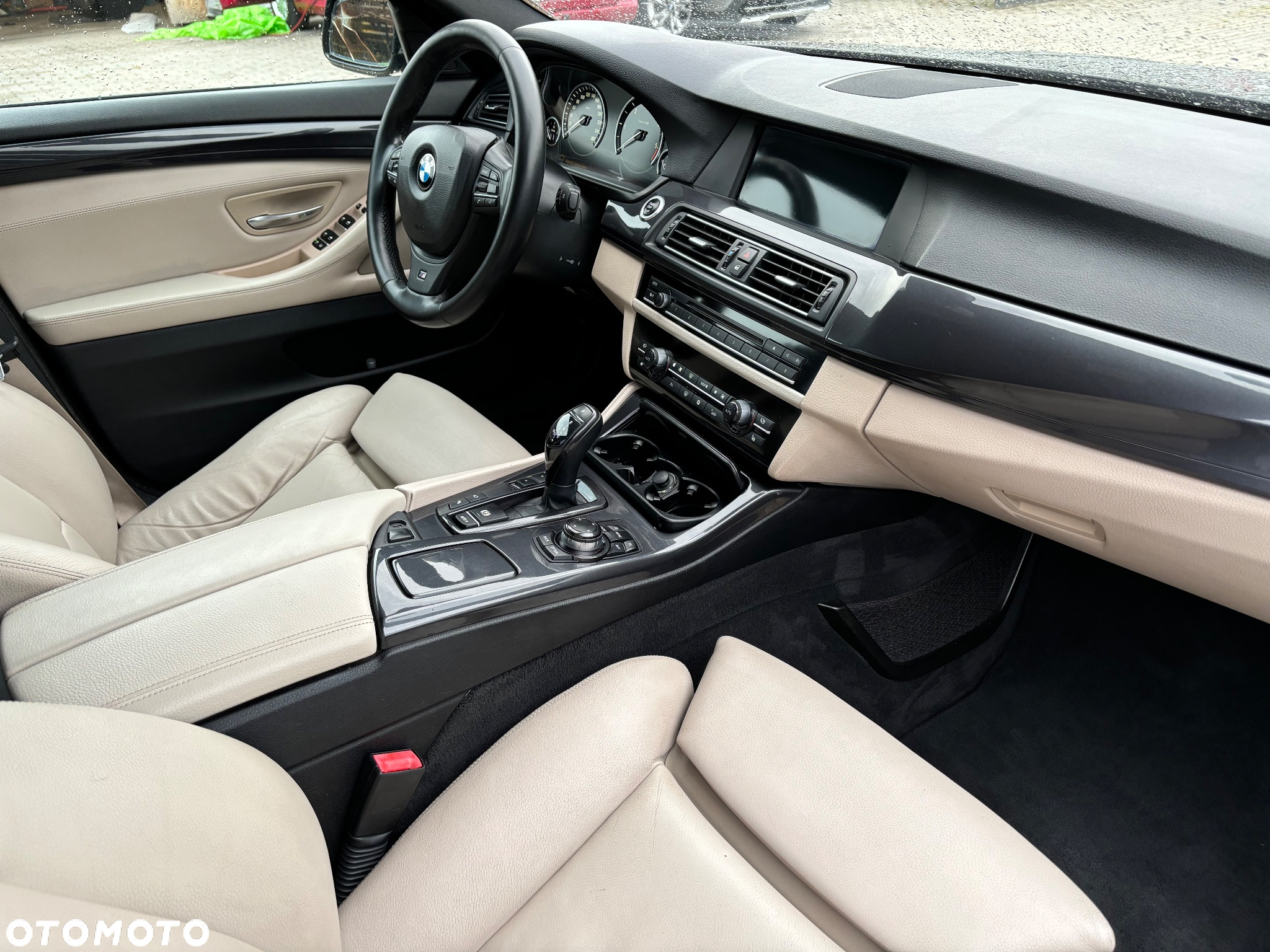 BMW Seria 5 535d Sport-Aut - 9