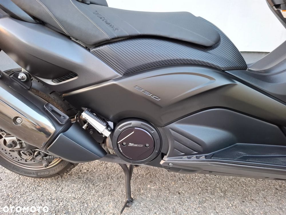 Yamaha Tmax - 14