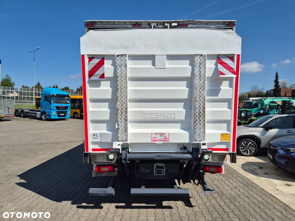 Volvo FM 340 4X2 / CHŁODNIA IZOTERMA / CARRIER VECTOR i350 / WINDA 2500KG / BEZWYPADKOWY / 1 WŁ / EURO 6 / AUTOMAT / IDEALNY / 9000KG ŁADOWNOŚĆ / WEBASTO - 8
