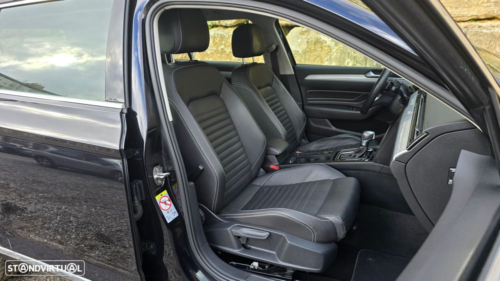 VW Passat Variant - 51