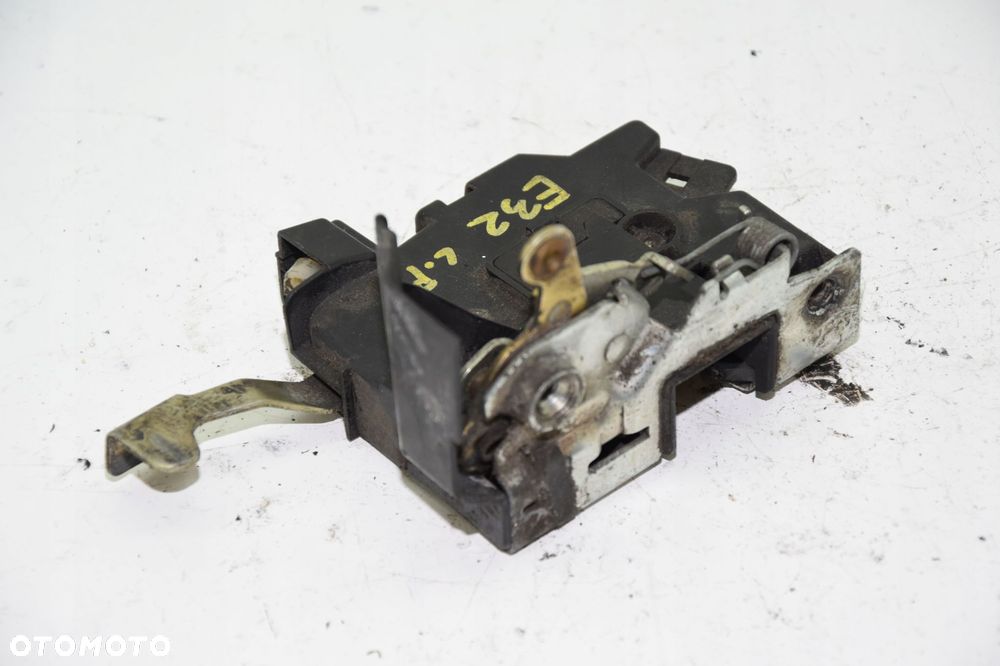 BMW E32 ZAMEK DRZWI LEWY PRZÓD LEWE 8105781 - 3