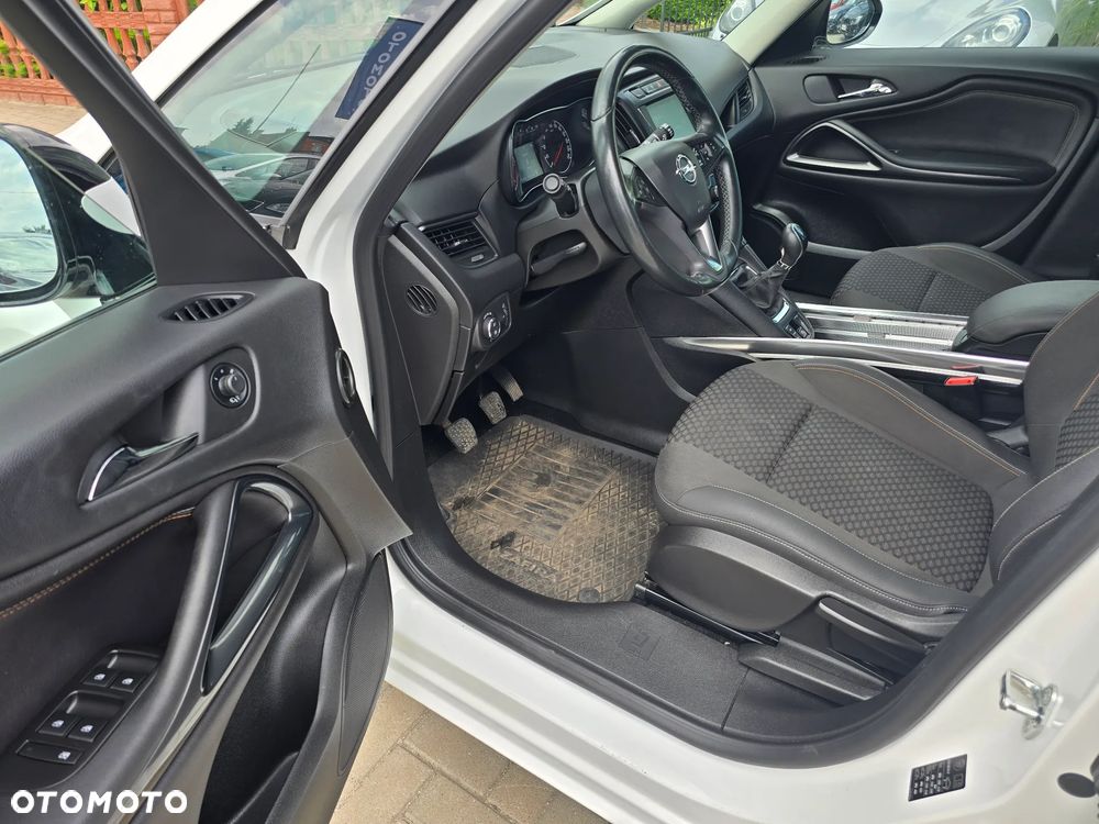 Opel Zafira - 8