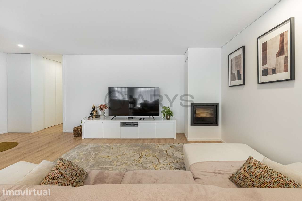 Apartamento T3 Semi-novo em Tenões, Braga - Grande imagem: 5/27