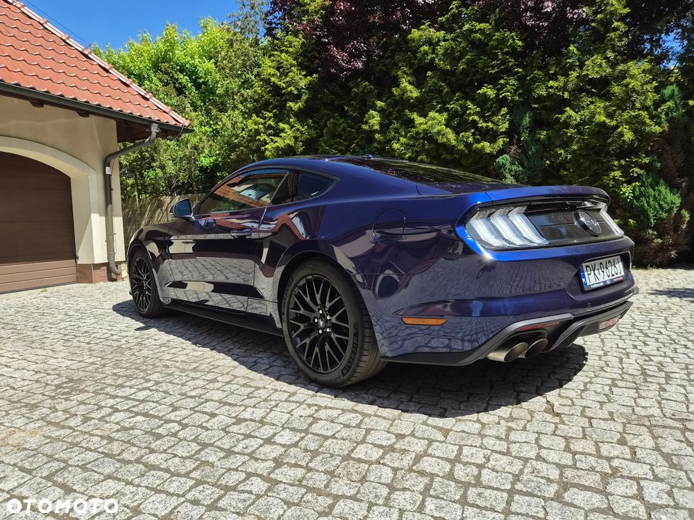 Ford Mustang - 6