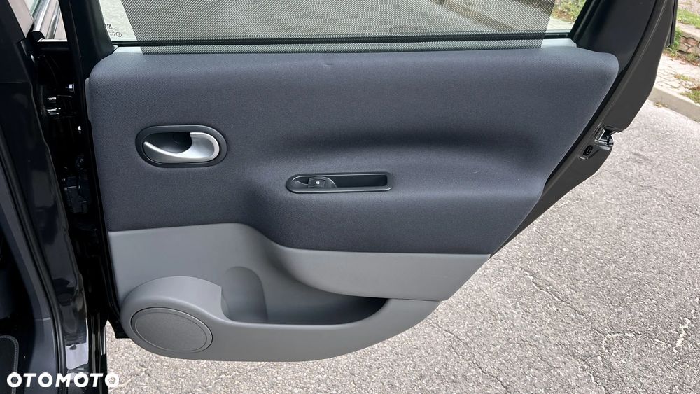 Renault Scenic 1.6 16V Dynamique - 29
