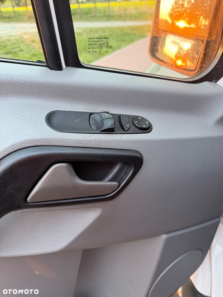 Volkswagen Crafter - 30