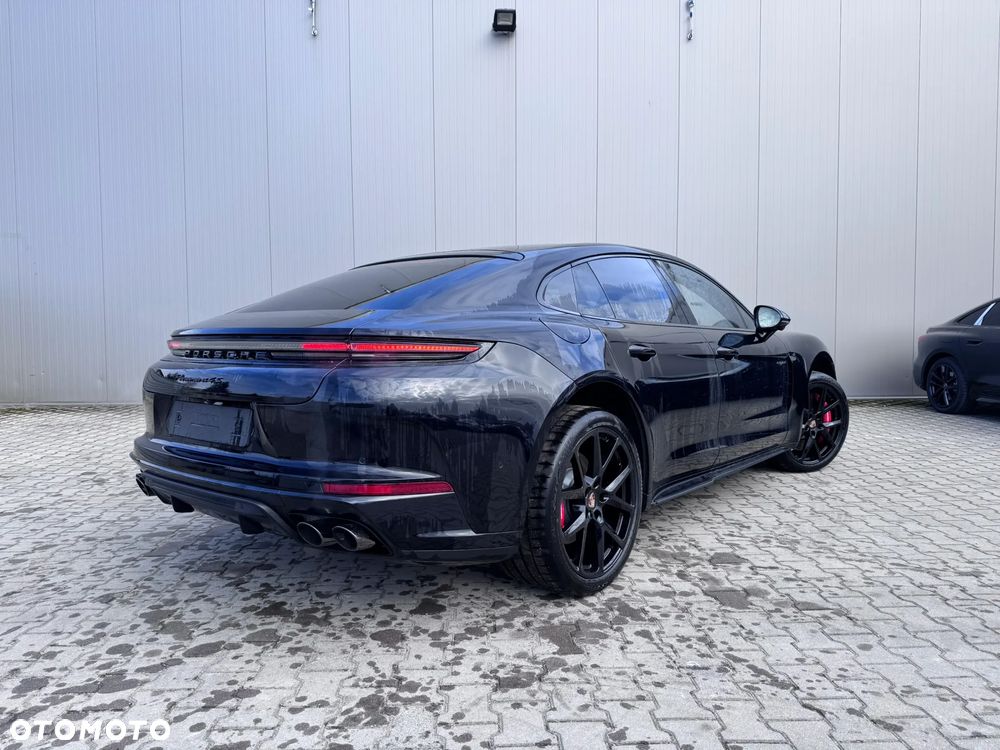 Porsche Panamera 4S E-Hybrid PHEV - 5