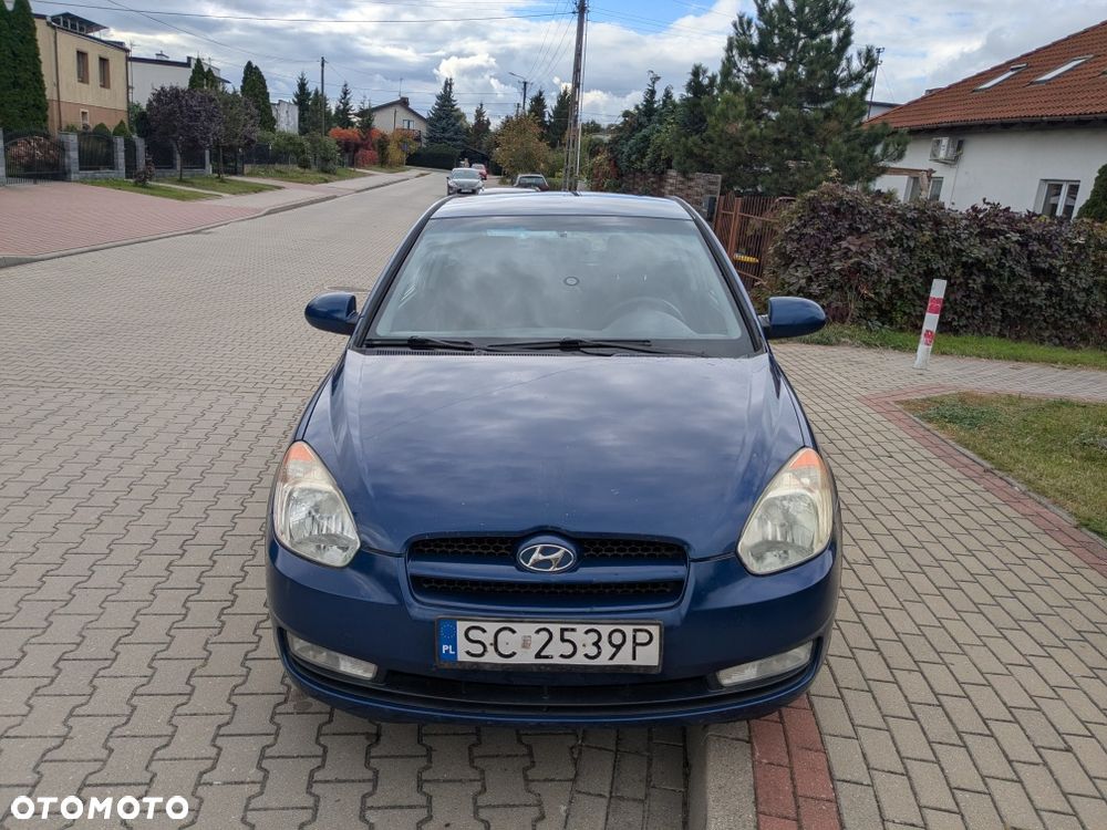 Hyundai Accent 2006 photo 2
