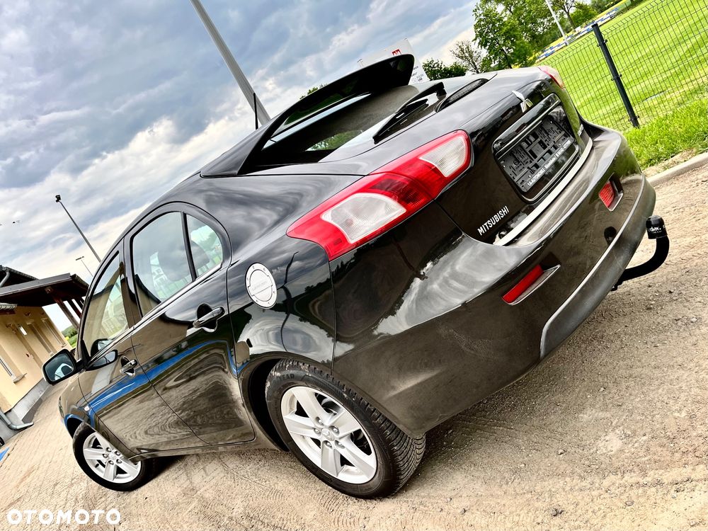 Mitsubishi Lancer 1.8 Intense - 5