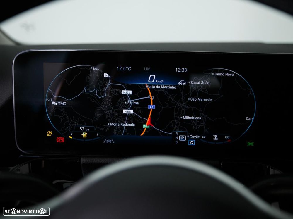 Mercedes-Benz GLA 180 7G-DCT Progressive - 17