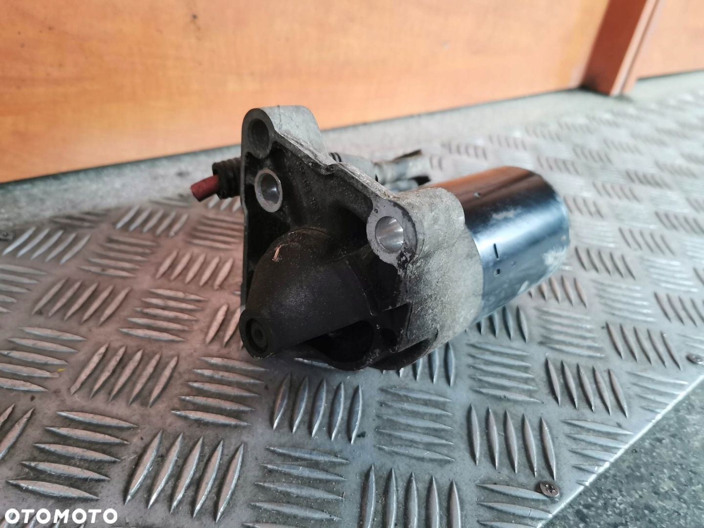 ROZRUSZNIK RENAULT SCENIC II 2.0 B 0001106023 - 2