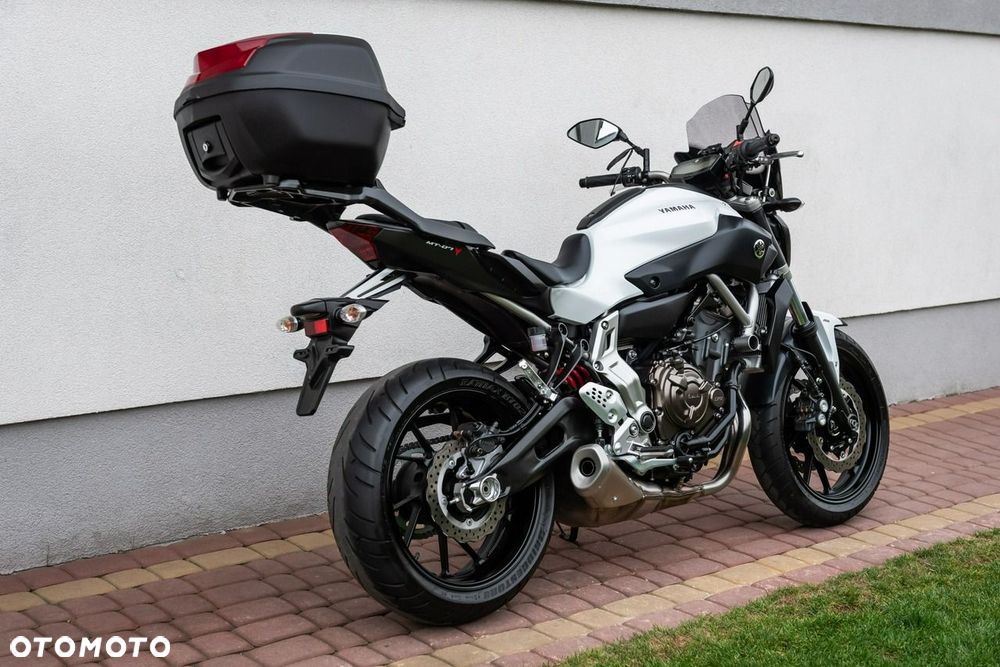Yamaha MT - 4