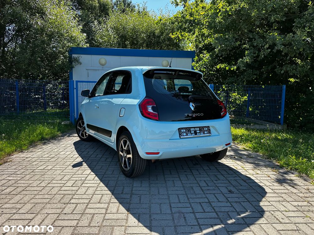 Renault Twingo SCe 75 Signature - 4
