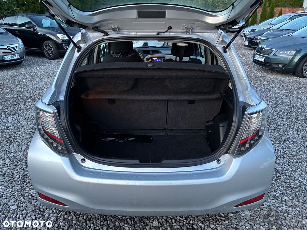 Toyota Yaris 1.5 VVT-i - 11
