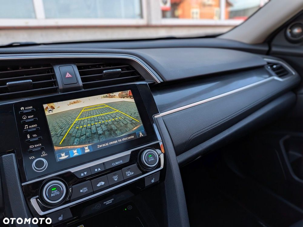 Honda Civic 1.5 T Executive CVT - 28