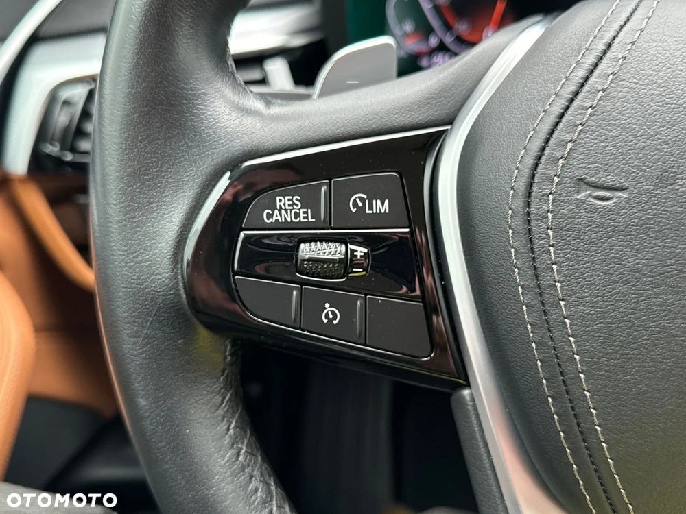 BMW Seria 5 - 11