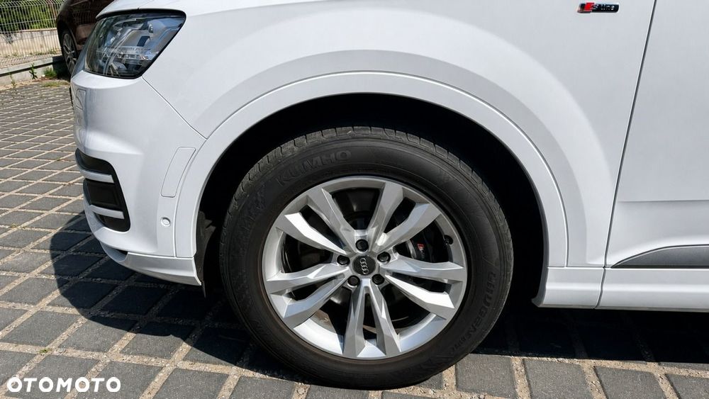 Audi Q7 - 36