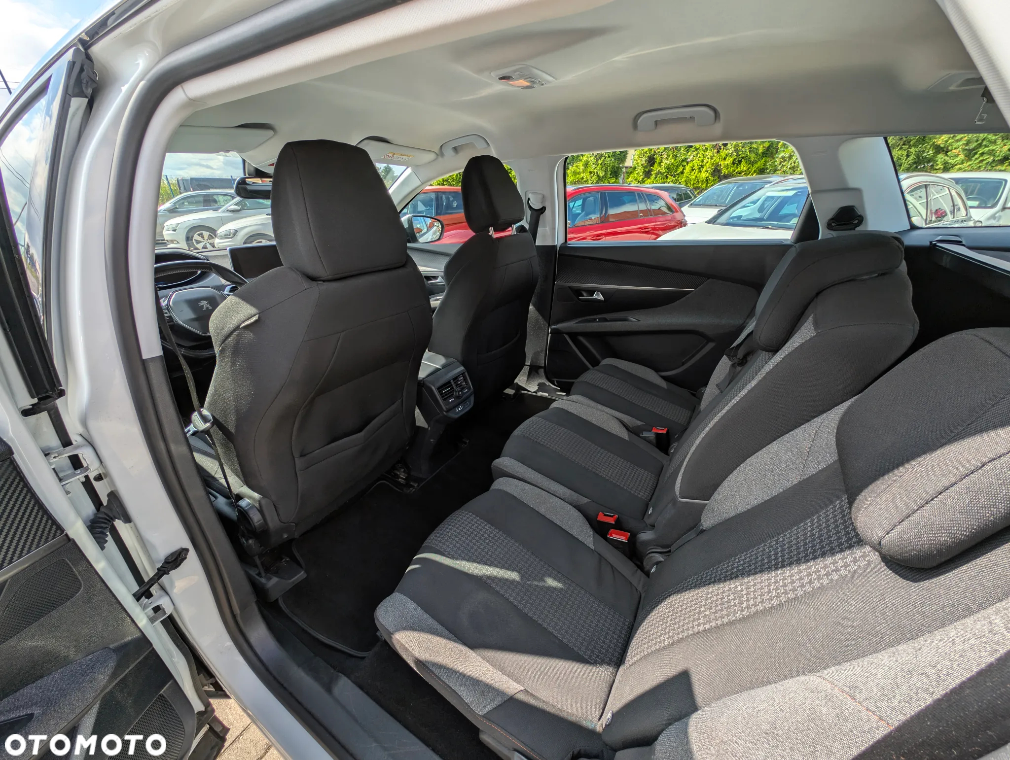 Peugeot 5008 1.2 PureTech Active Pack S&S - 11