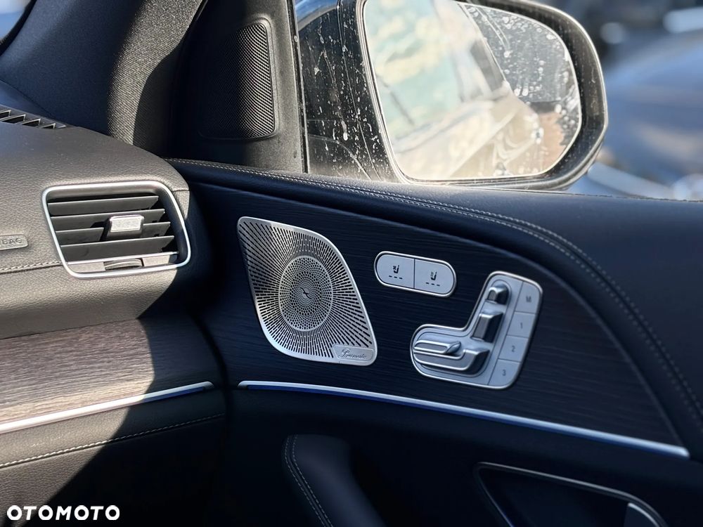 Mercedes-Benz GLE - 27