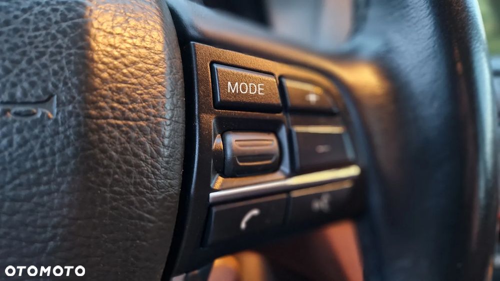 BMW Seria 5 520d Sport-Aut - 18