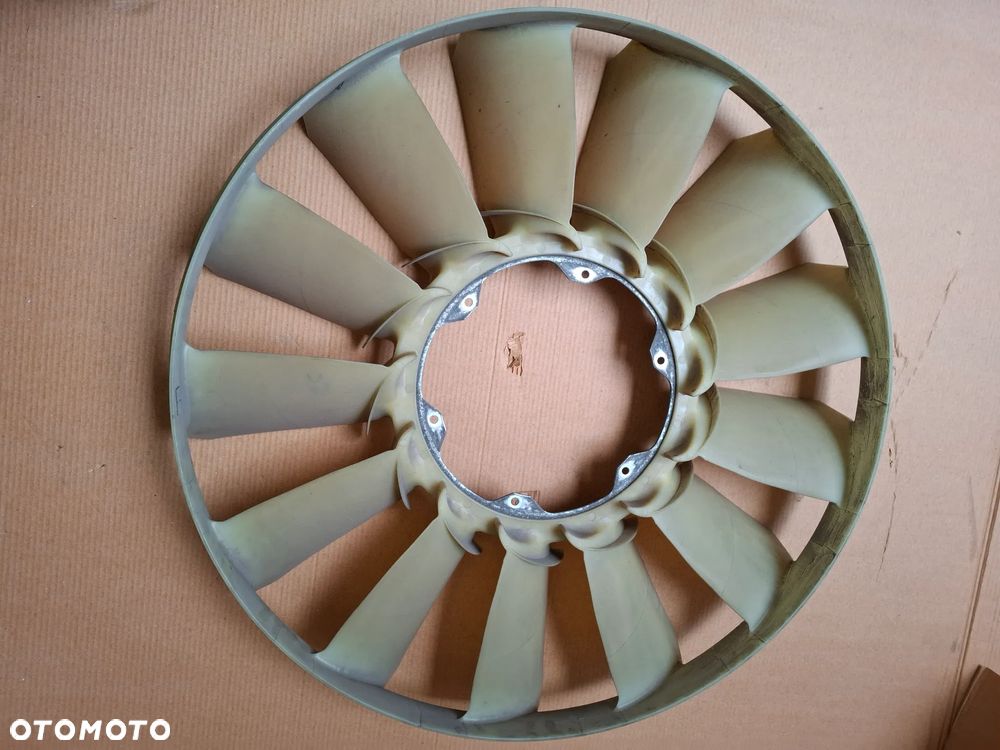 Mercedes Actros MP4 wiatrak A4712050606 - 2