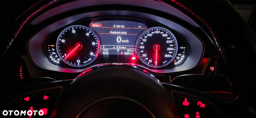 Audi A6 Avant - 10
