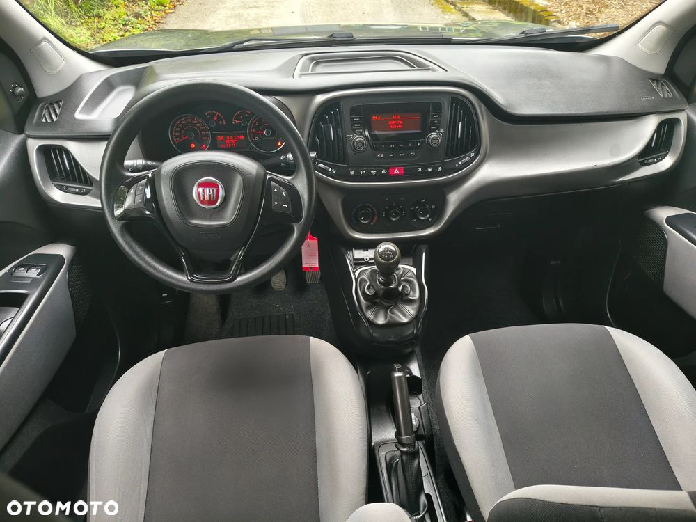 Fiat Doblo 1.4 16V Emotion - 6