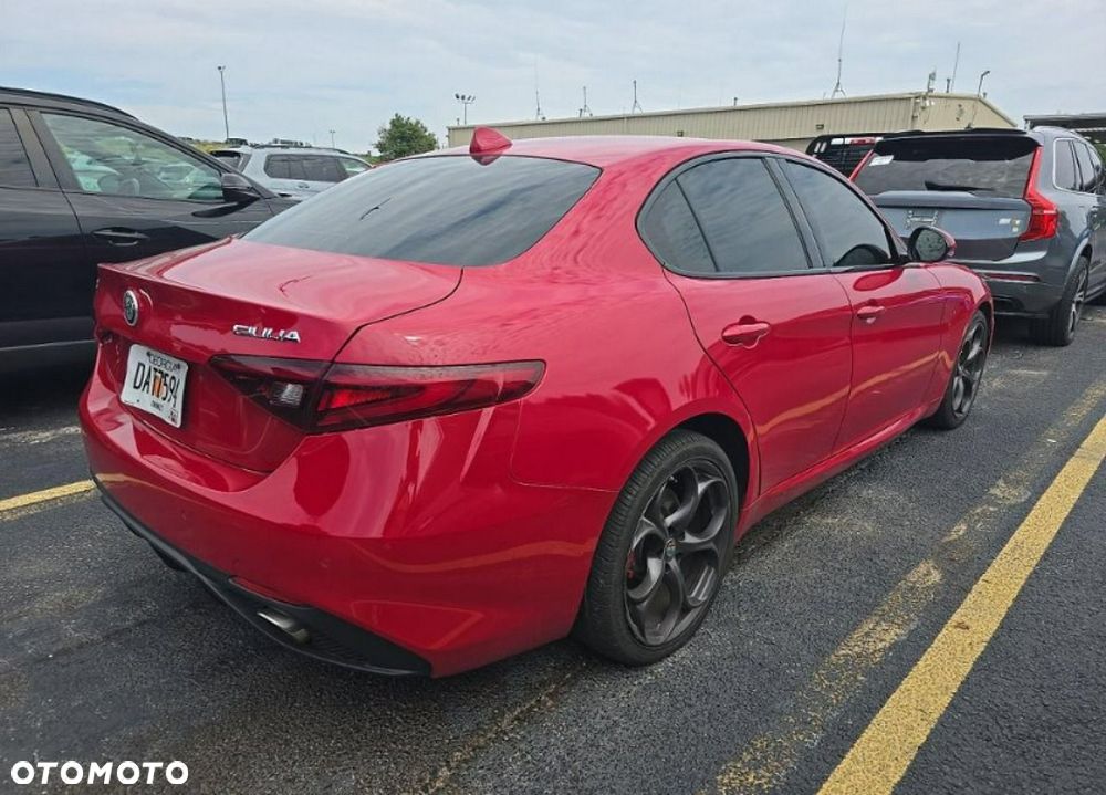 Alfa Romeo Giulia 2.0 Turbo TI Q4 - 4