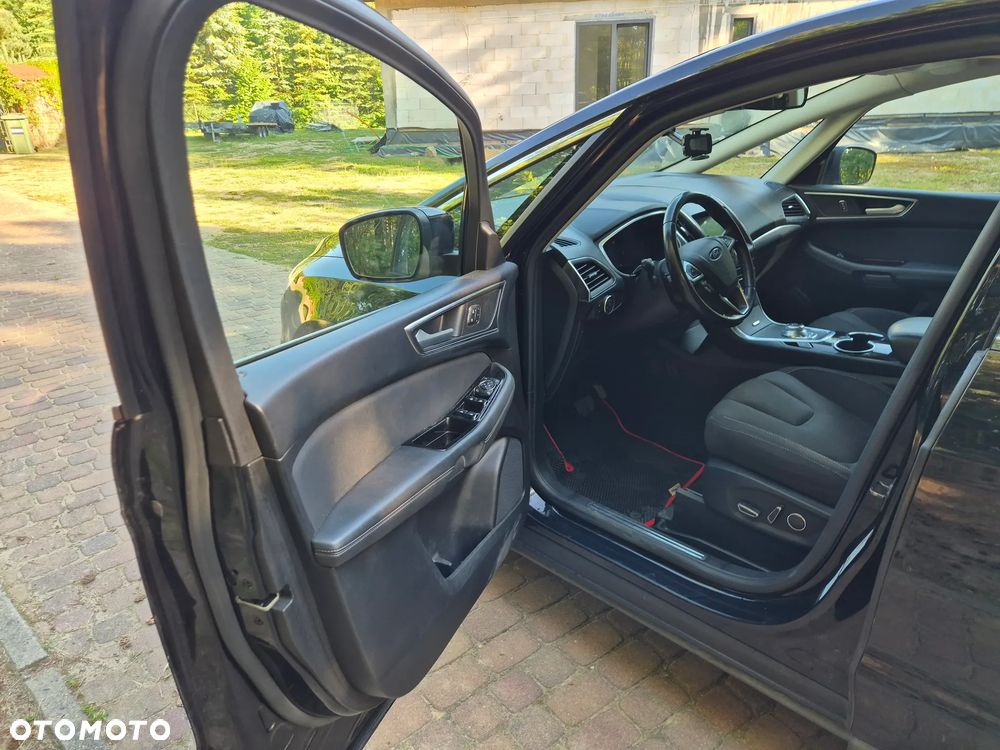 Ford S-Max 2.0 EcoBlue Titanium - 17