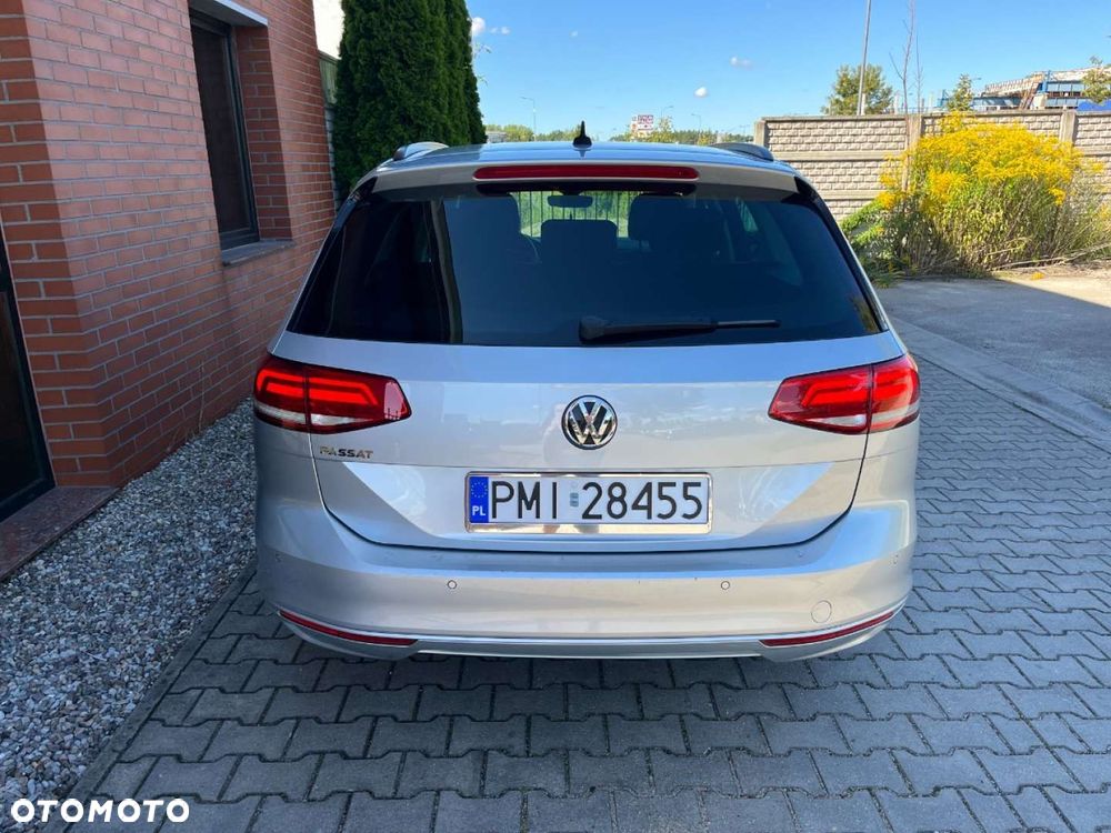Volkswagen Passat - 6